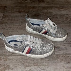 Tommy Hilfiger Girls Tennis shoes size 13
